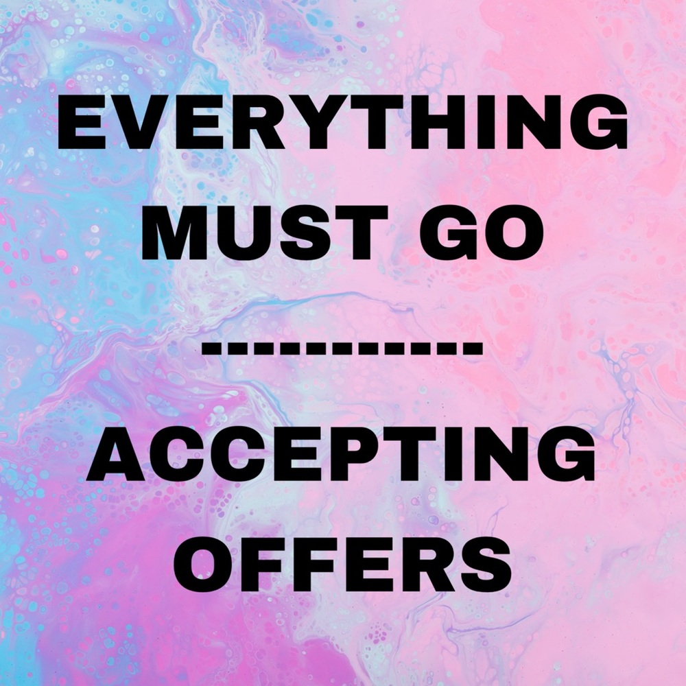 ✨Big Moving Sale!✨ ACCEPTING OFFERS!